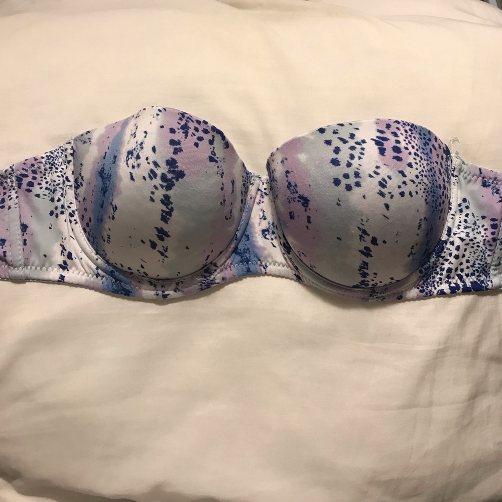 Strap adjusting bra